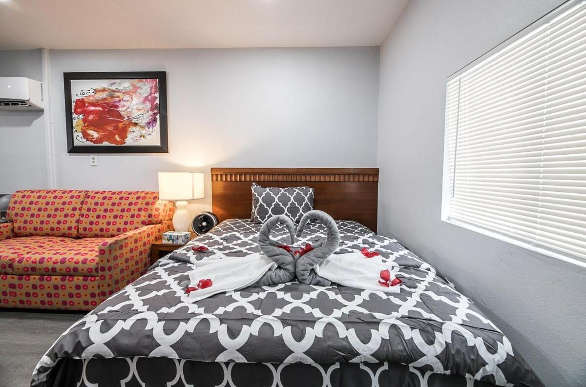 Apartment Wonderful Opportunity Of Lv!